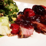 Magret de canard aux petits fruits